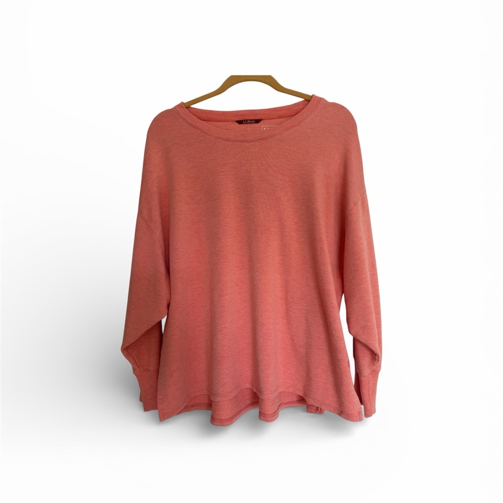 L.L. Bean Women’s  Chic Coral Pullover Relaxed Fit Dropped Shoulder Size L pet.